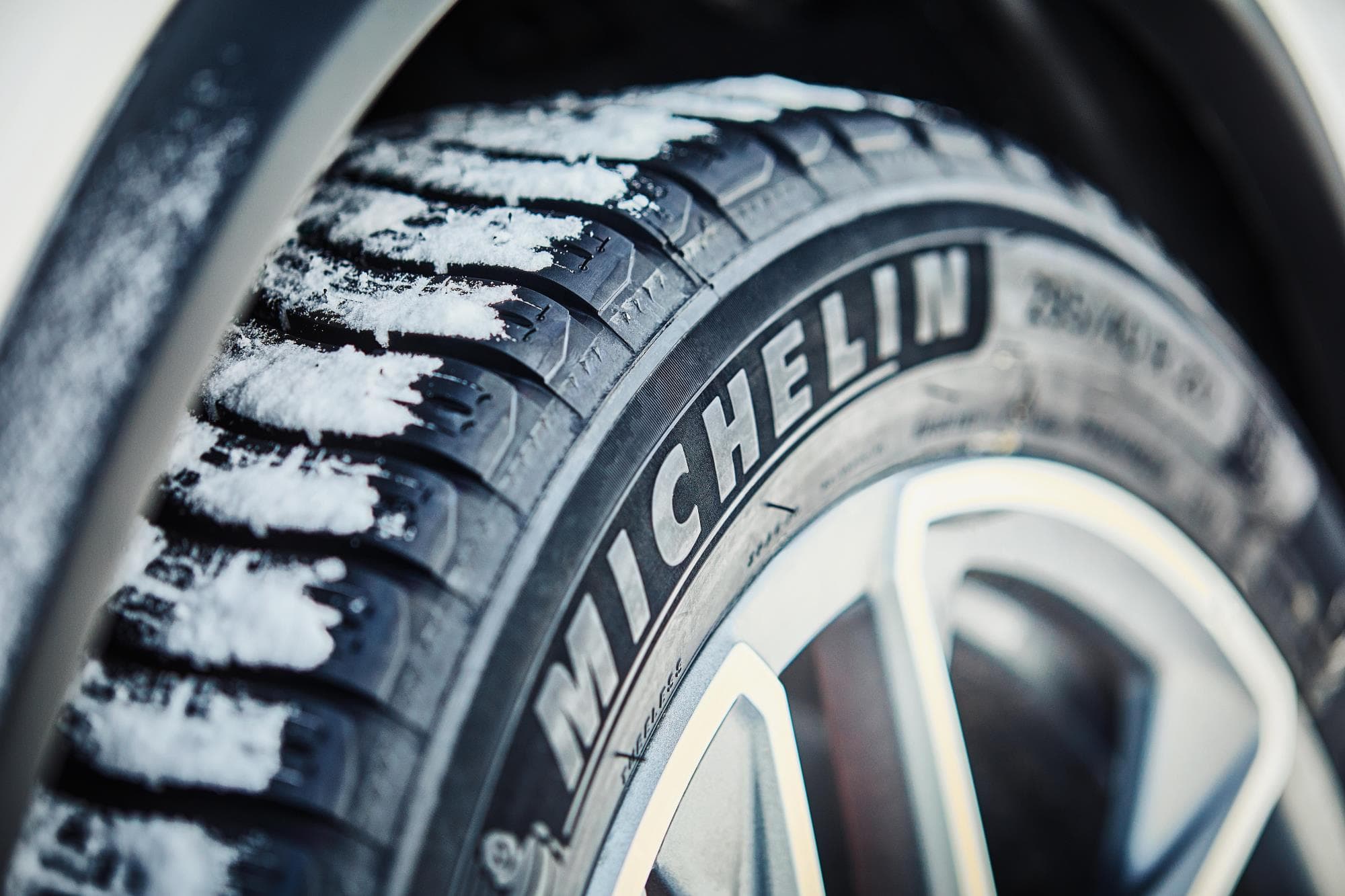 Michelin Pilot Alpin 5